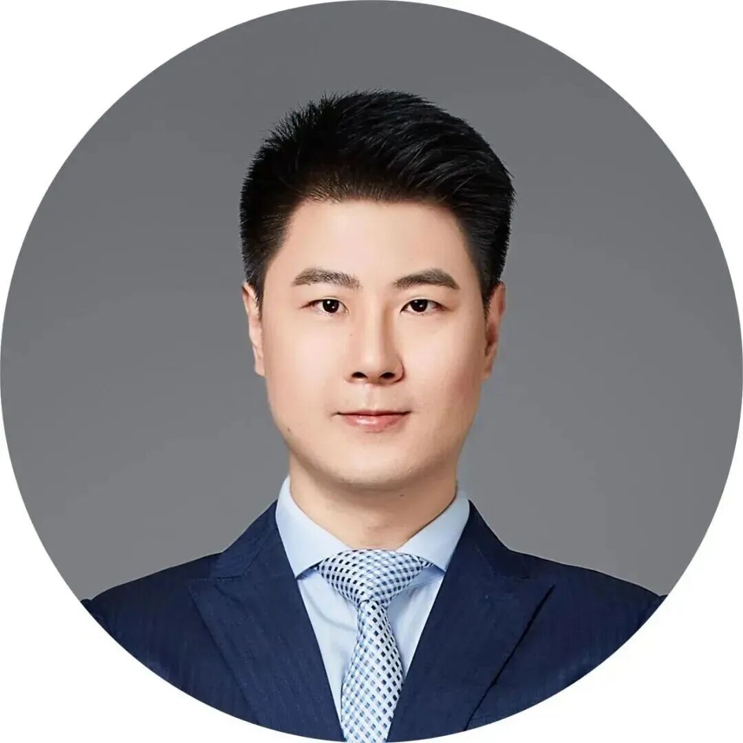 【开源非银高超团队】8月主动偏股基金净赎回	，看好红利特征下非银机会